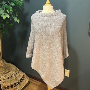 Ohhh so Soft Gray Poncho!